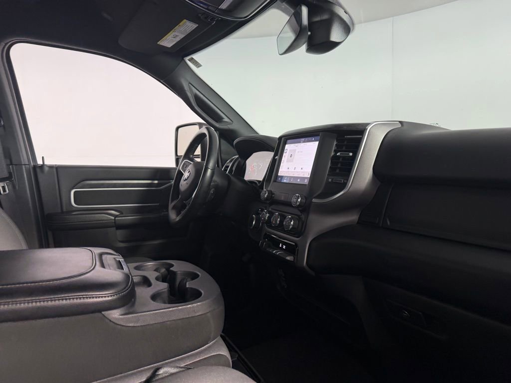 Used 2024 RAM 2500 Big Horn w/ Bed Utility Group image 27