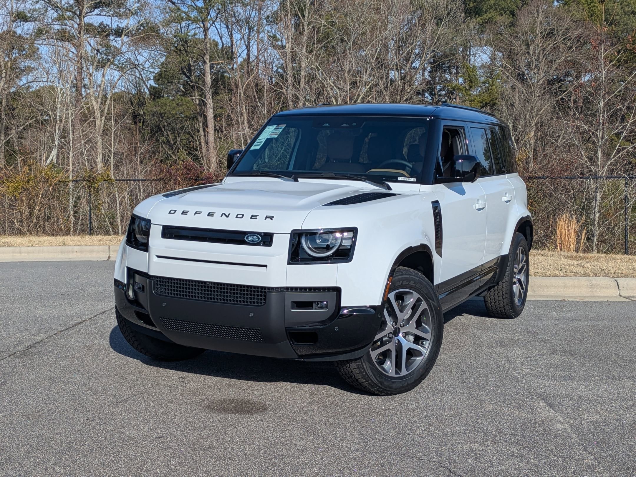 New 2026 Land Rover Defender 110 X-Dynamic SE