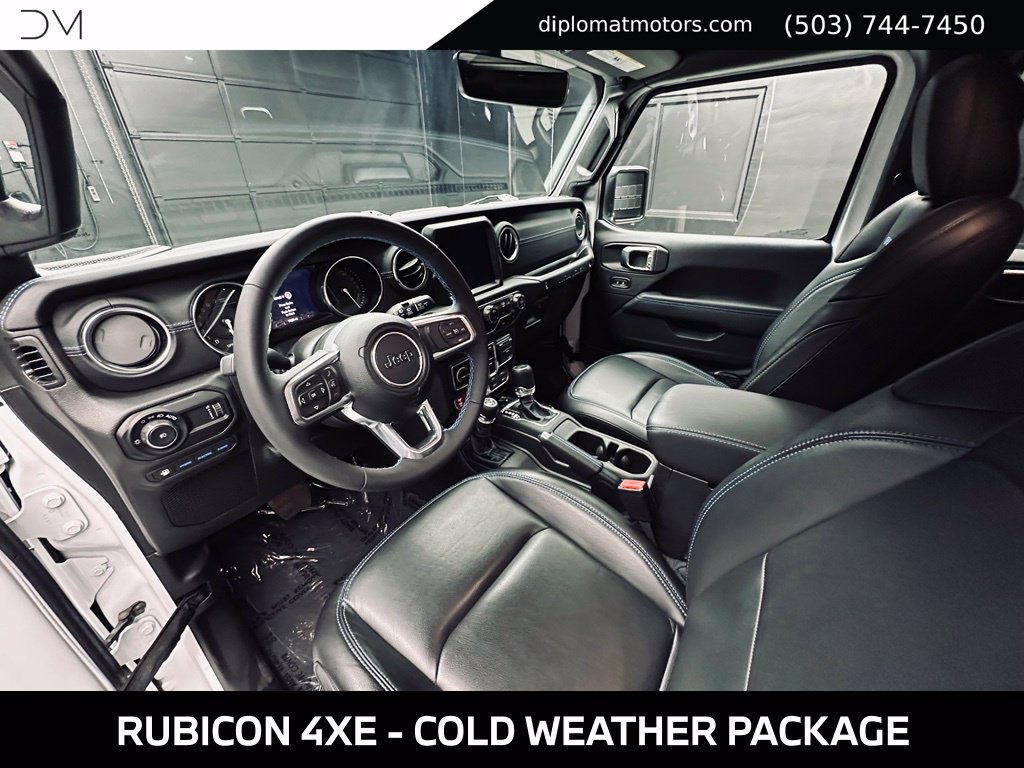 Used 2023 Jeep Wrangler Unlimited Rubicon 4xe w/ Cold Weather Group AWD/4WD image 17