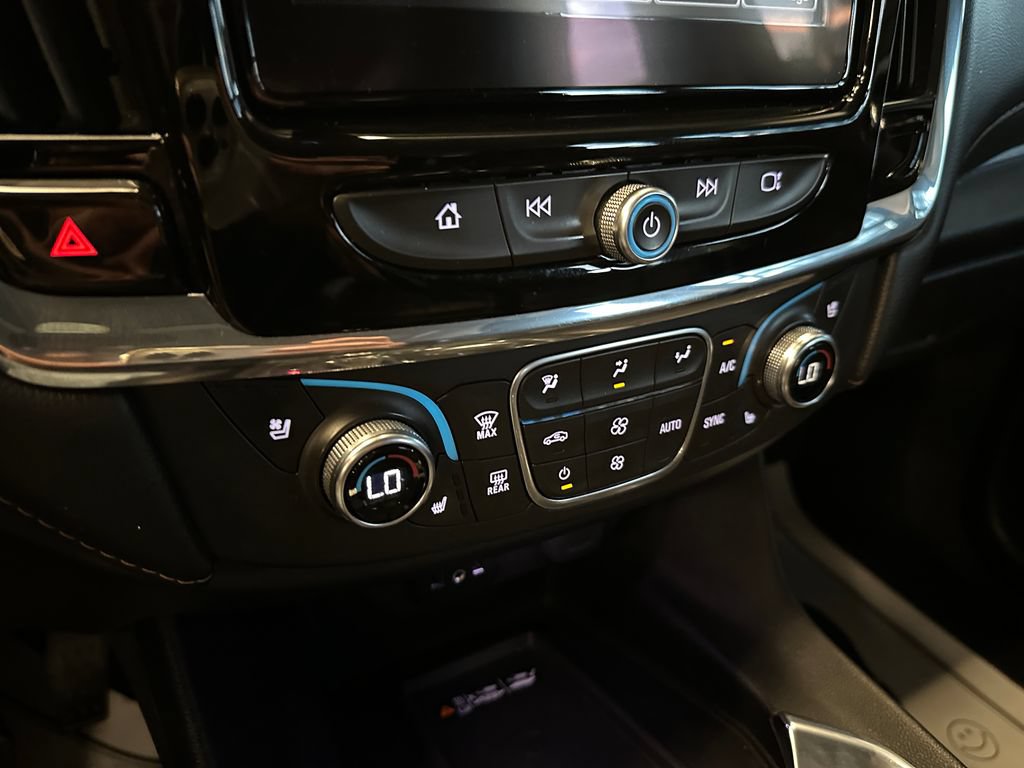 Used 2019 Chevrolet Traverse Premier AWD/4WD image 15