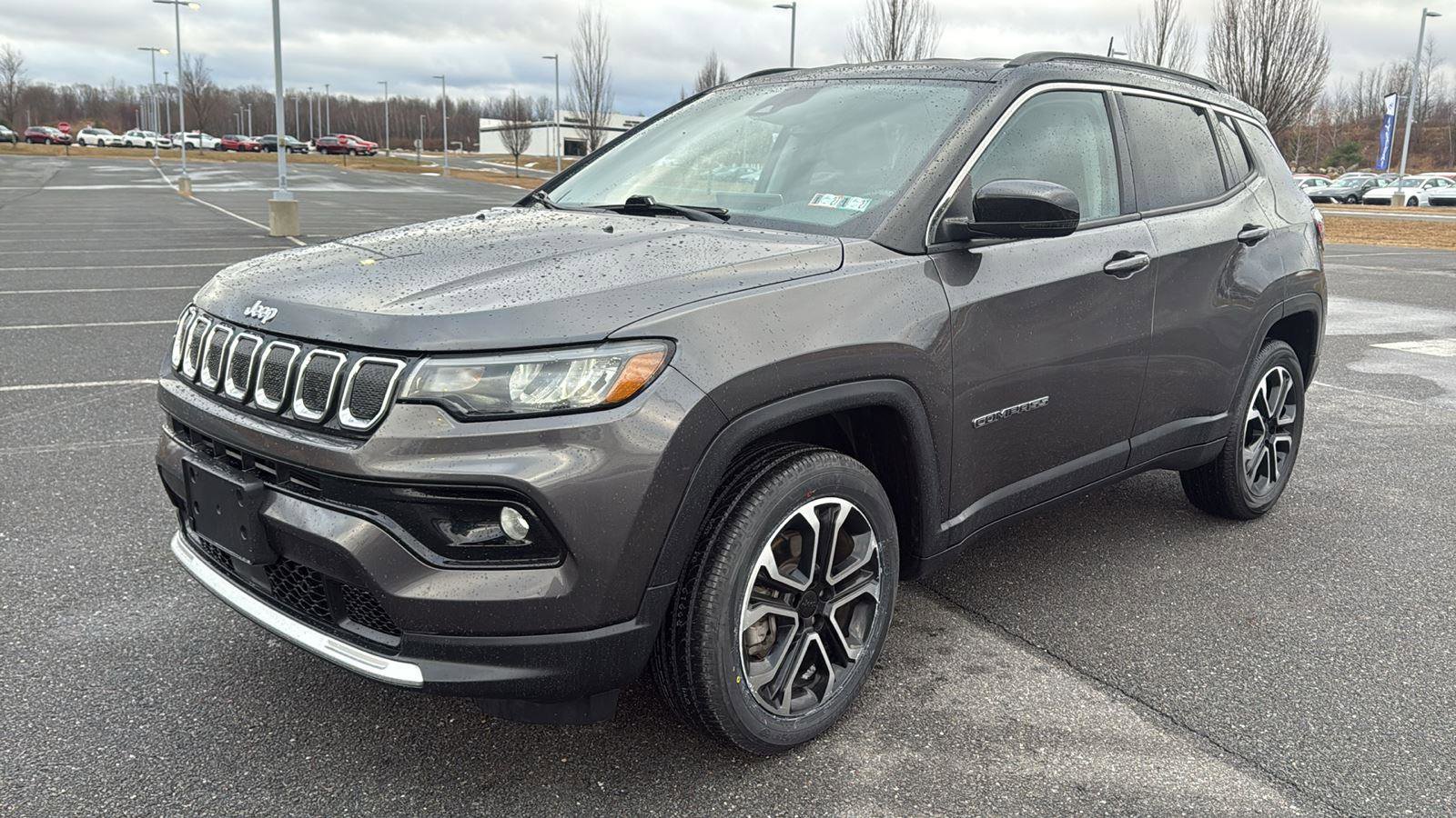 Used 2022 Jeep Compass Limited image 13