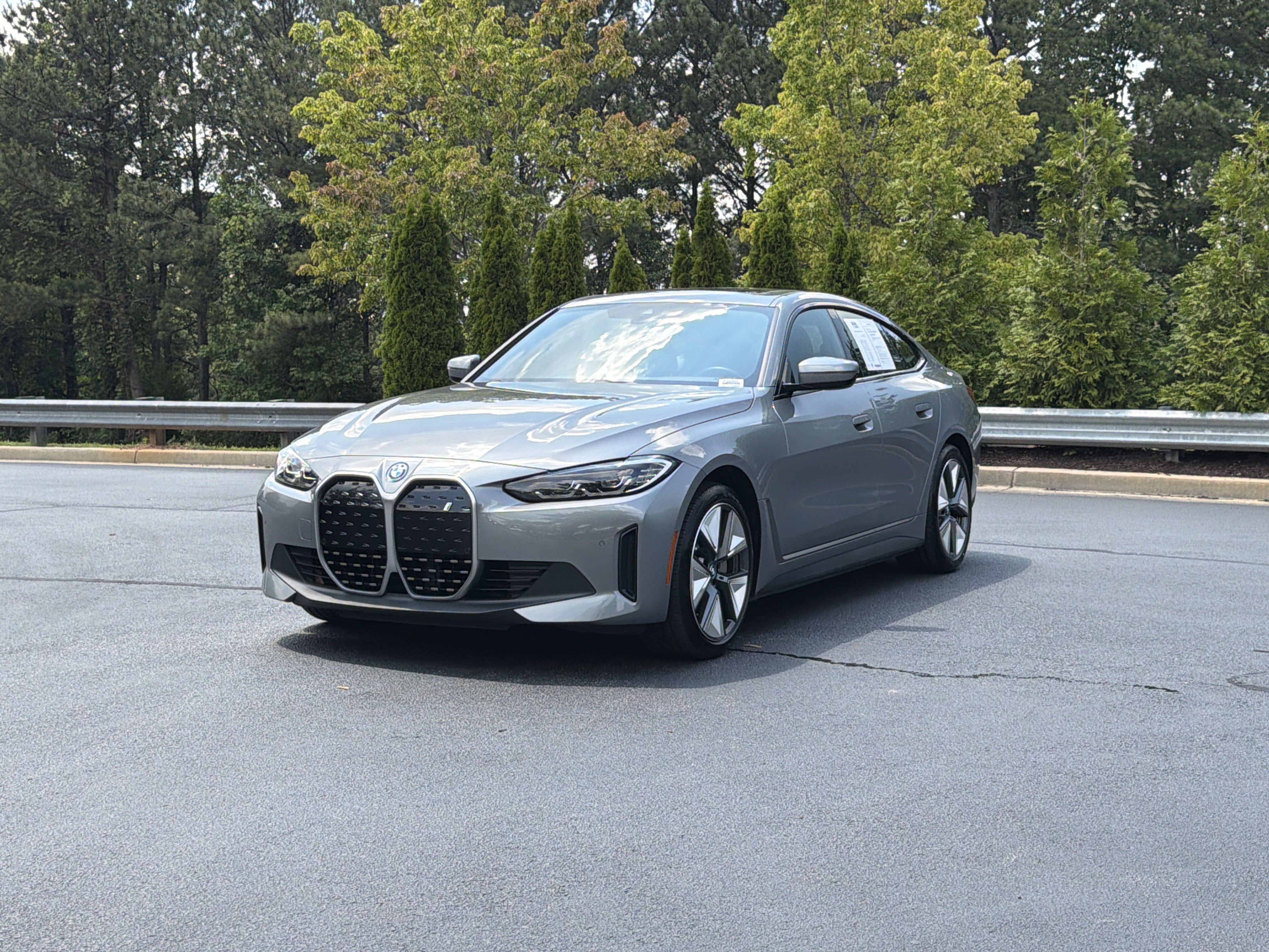 Used 2023 BMW i4 eDrive35 RWD image 13