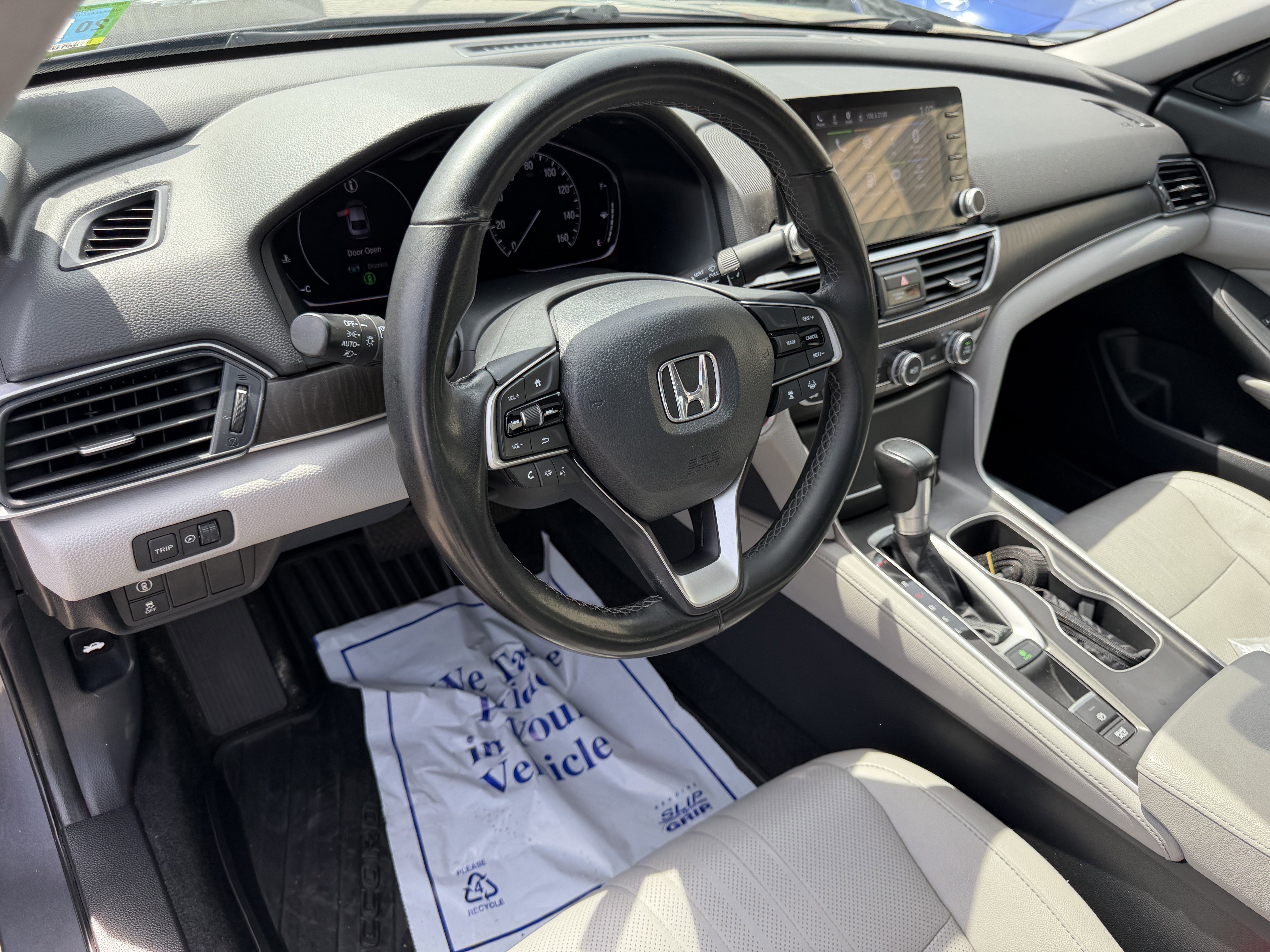 Used 2020 Honda Accord EX-L image 11