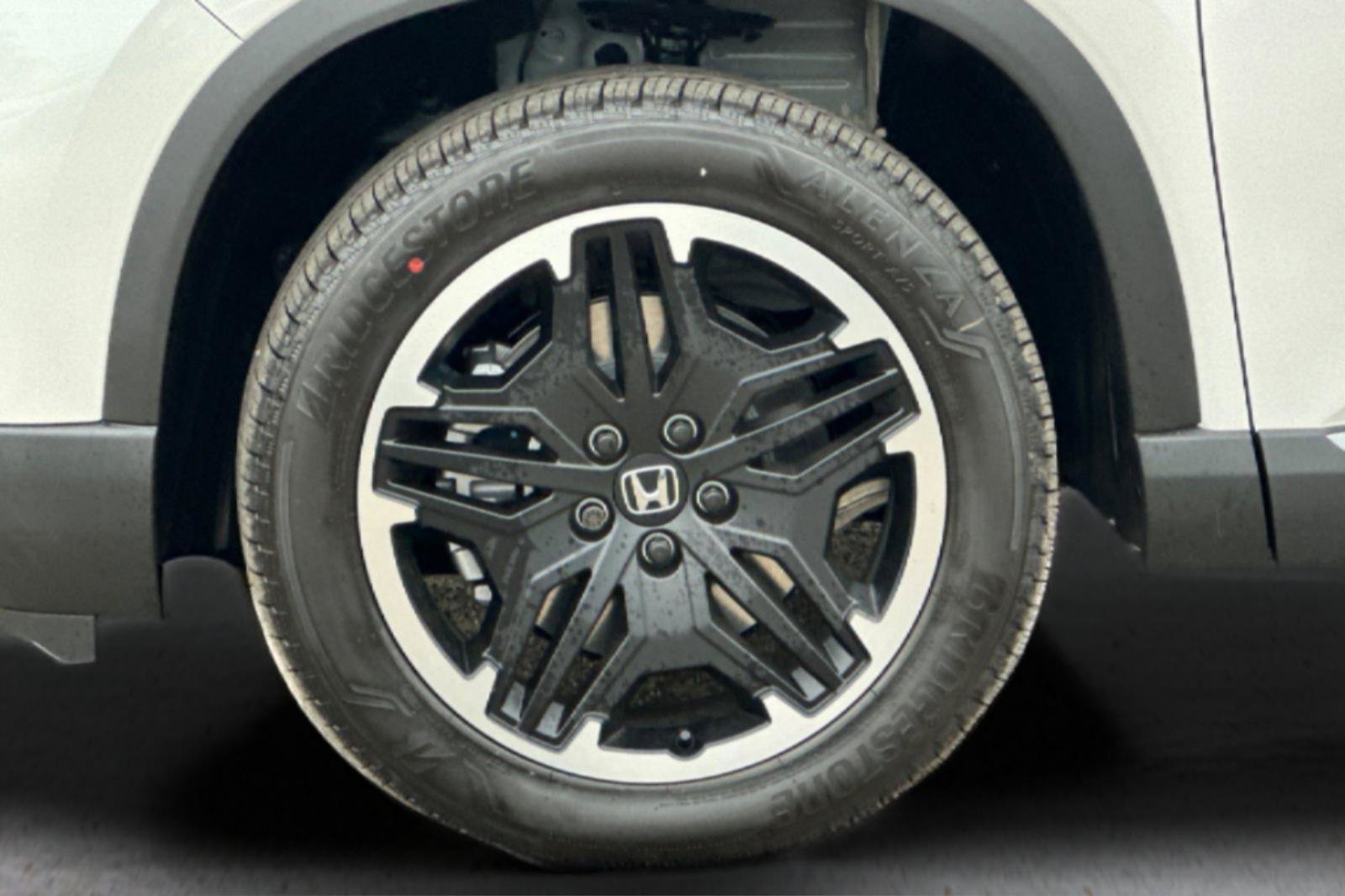 New 2026 Honda Pilot Touring image 34