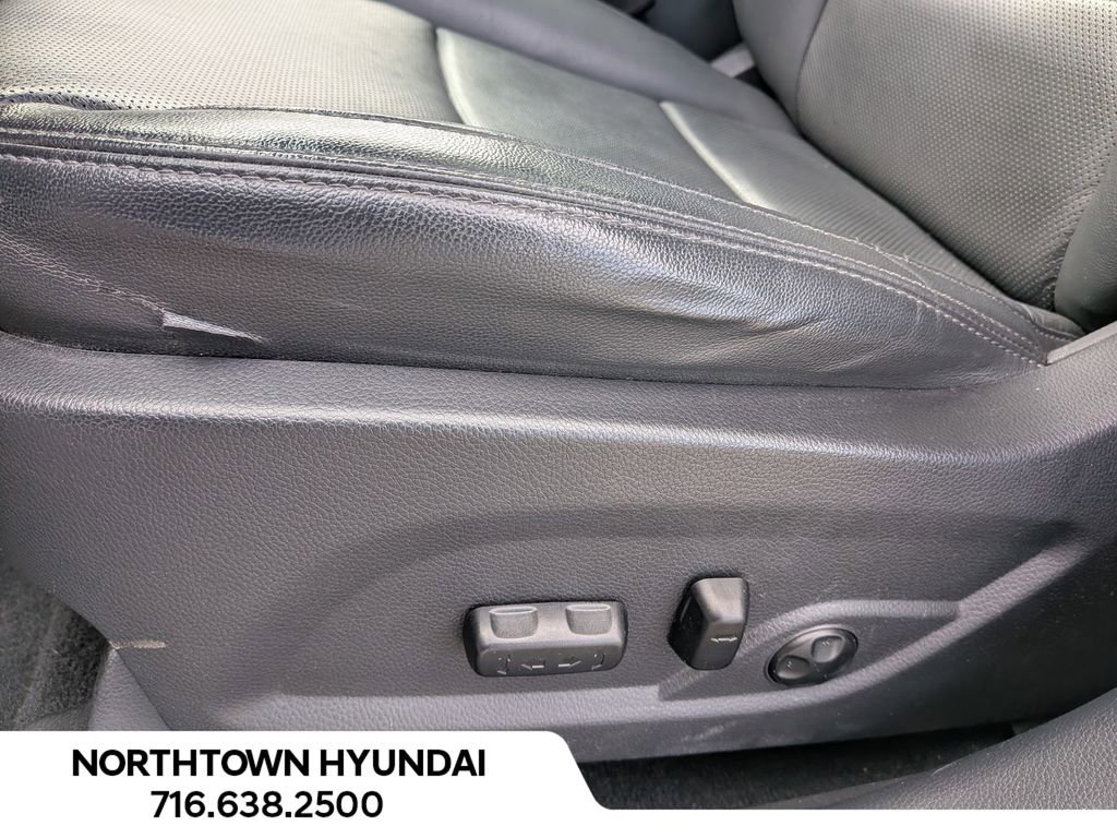 Used 2017 Hyundai Santa Fe Sport w/ 2.0T Ultimate Tech Package 05 image 34