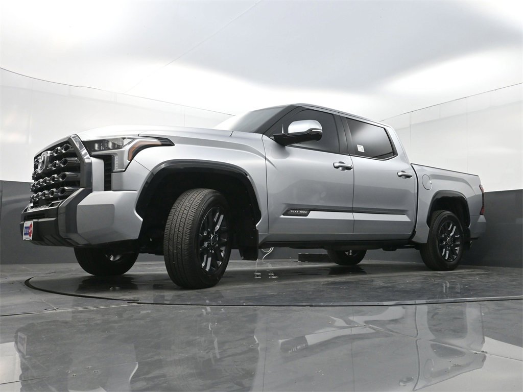 Used 2024 Toyota Tundra Platinum image 30
