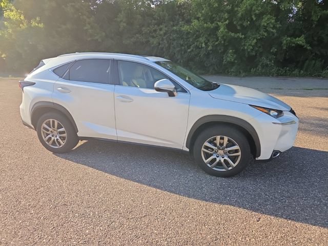 Used 2016 Lexus NX 200t AWD w/ Premium Package image 17