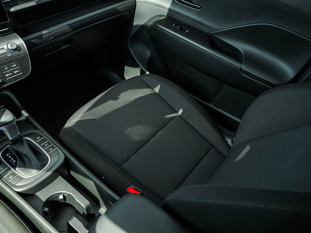 New 2026 Hyundai Kona SEL Sport image 24