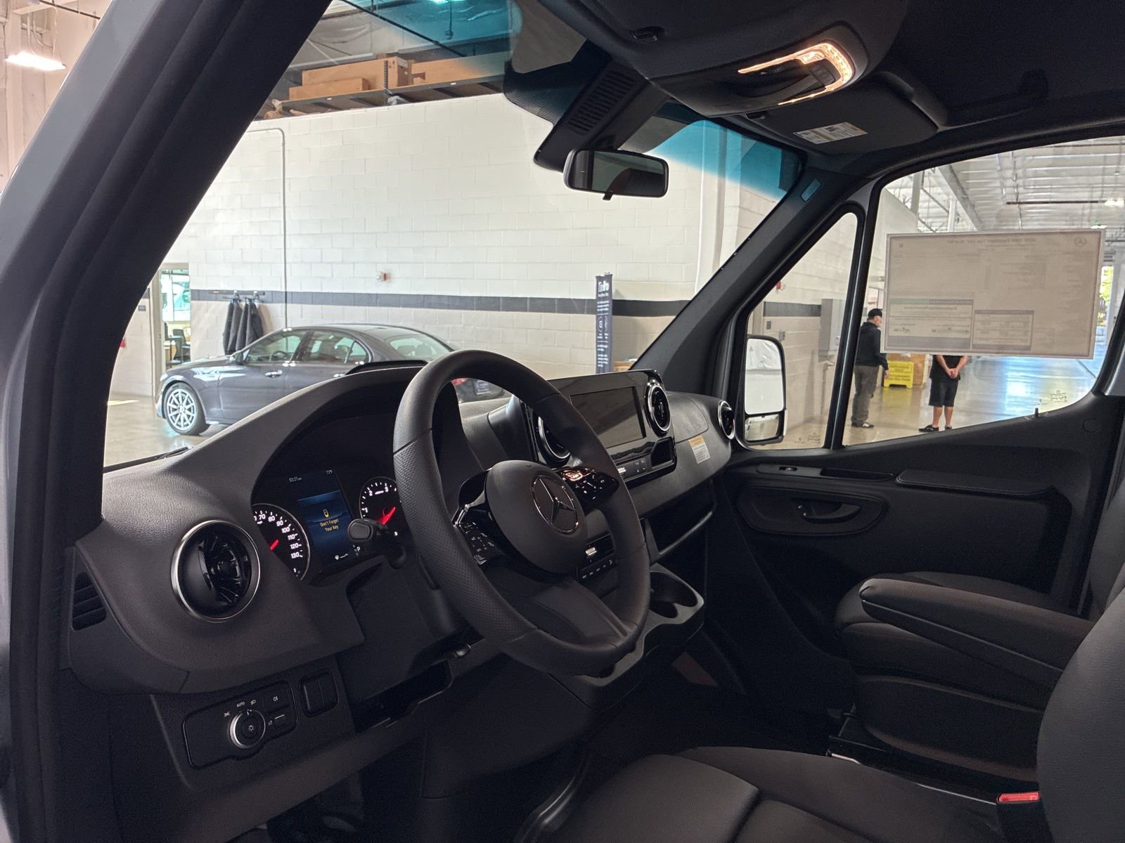 New 2025 Mercedes-Benz Sprinter 2500 image 11