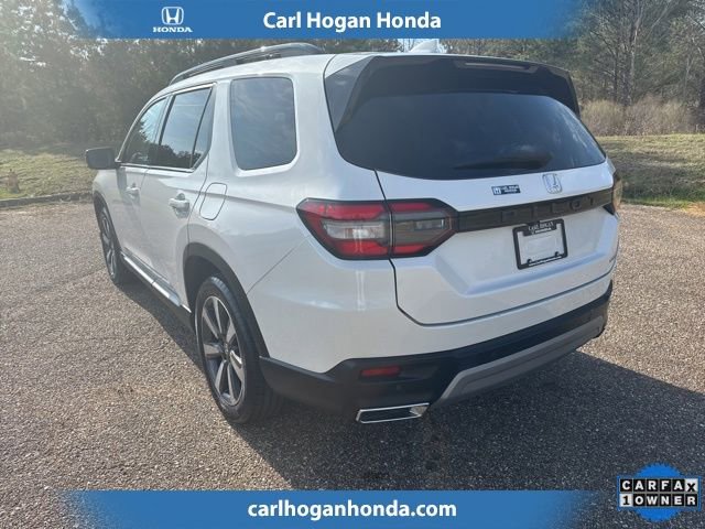 Used 2024 Honda Pilot Touring image 4