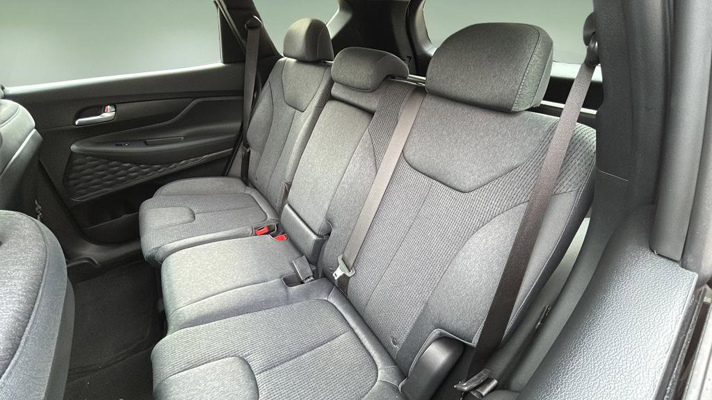 Certified 2023 Hyundai Santa Fe SE image 12