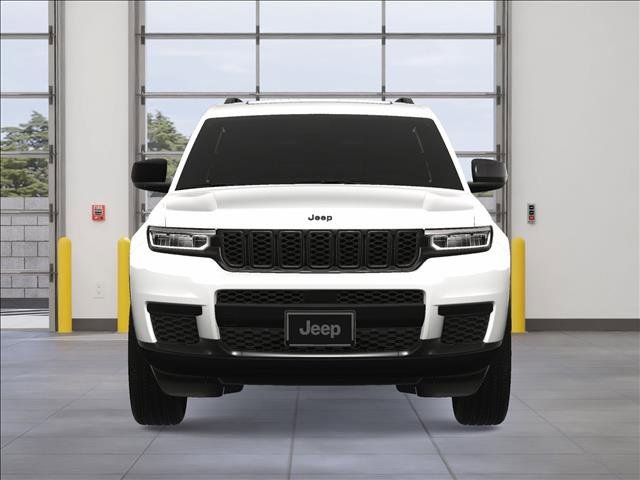 New 2025 Jeep Grand Cherokee L Altitude image 9