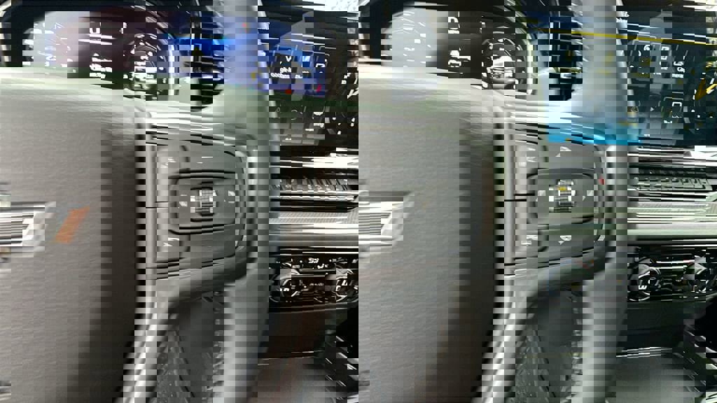 New 2026 Chevrolet Silverado 1500 ZR2 image 22