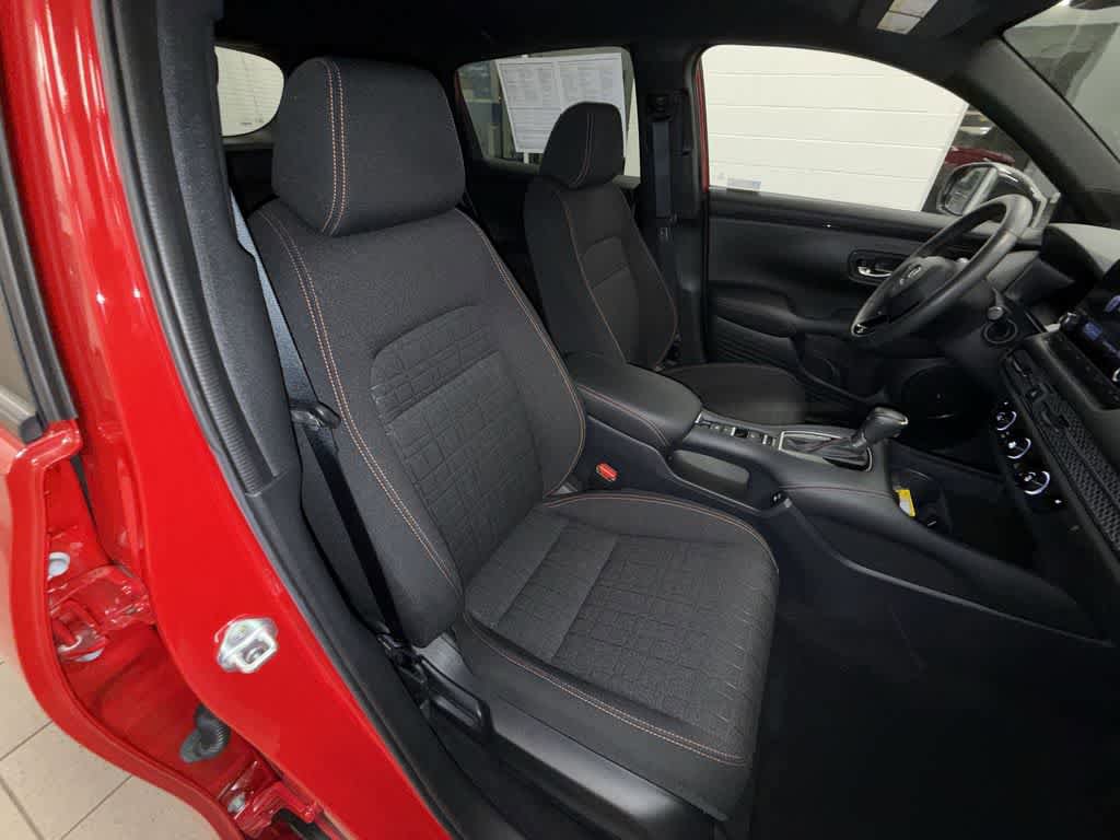 Used 2024 Honda HR-V Sport image 16