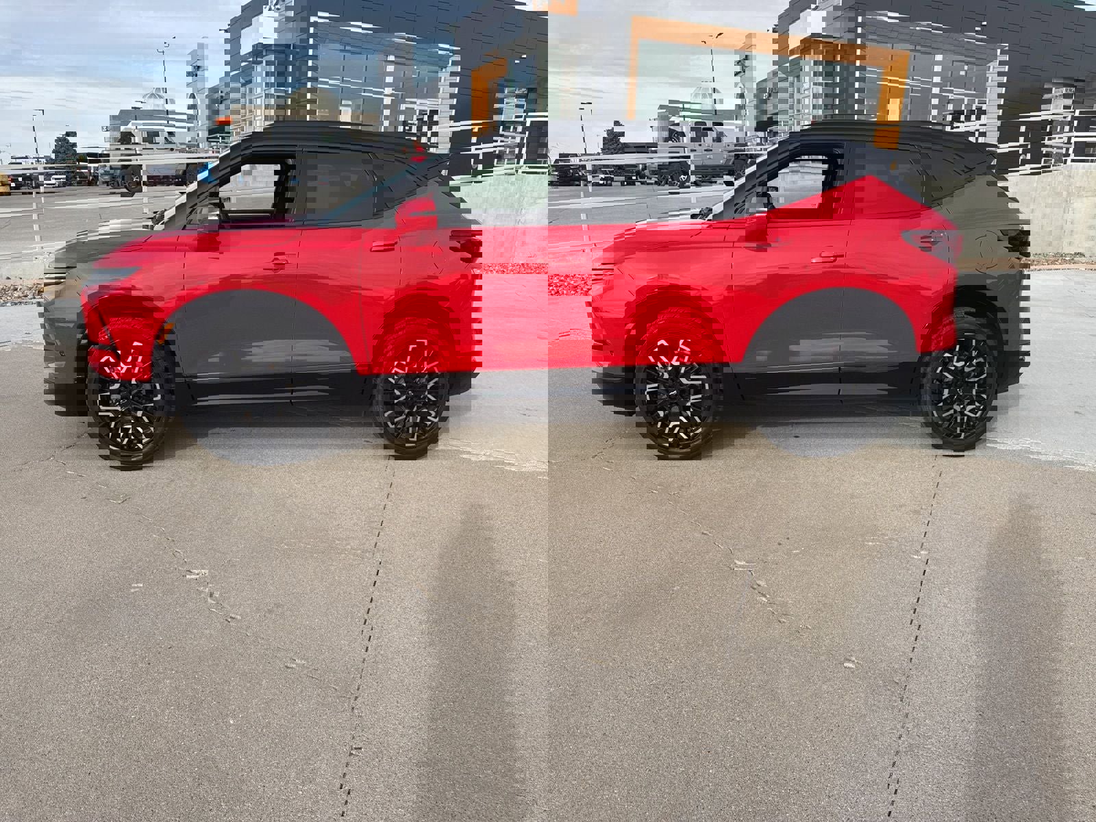 Used 2023 Chevrolet Blazer RS w/ Driver Confidence II Package image 2