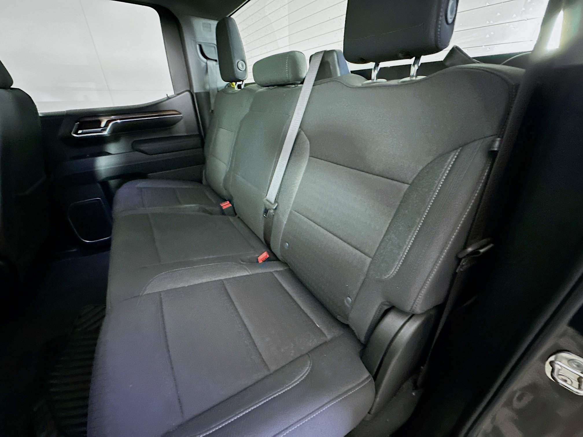 Used 2024 Chevrolet Silverado 1500 LT image 26