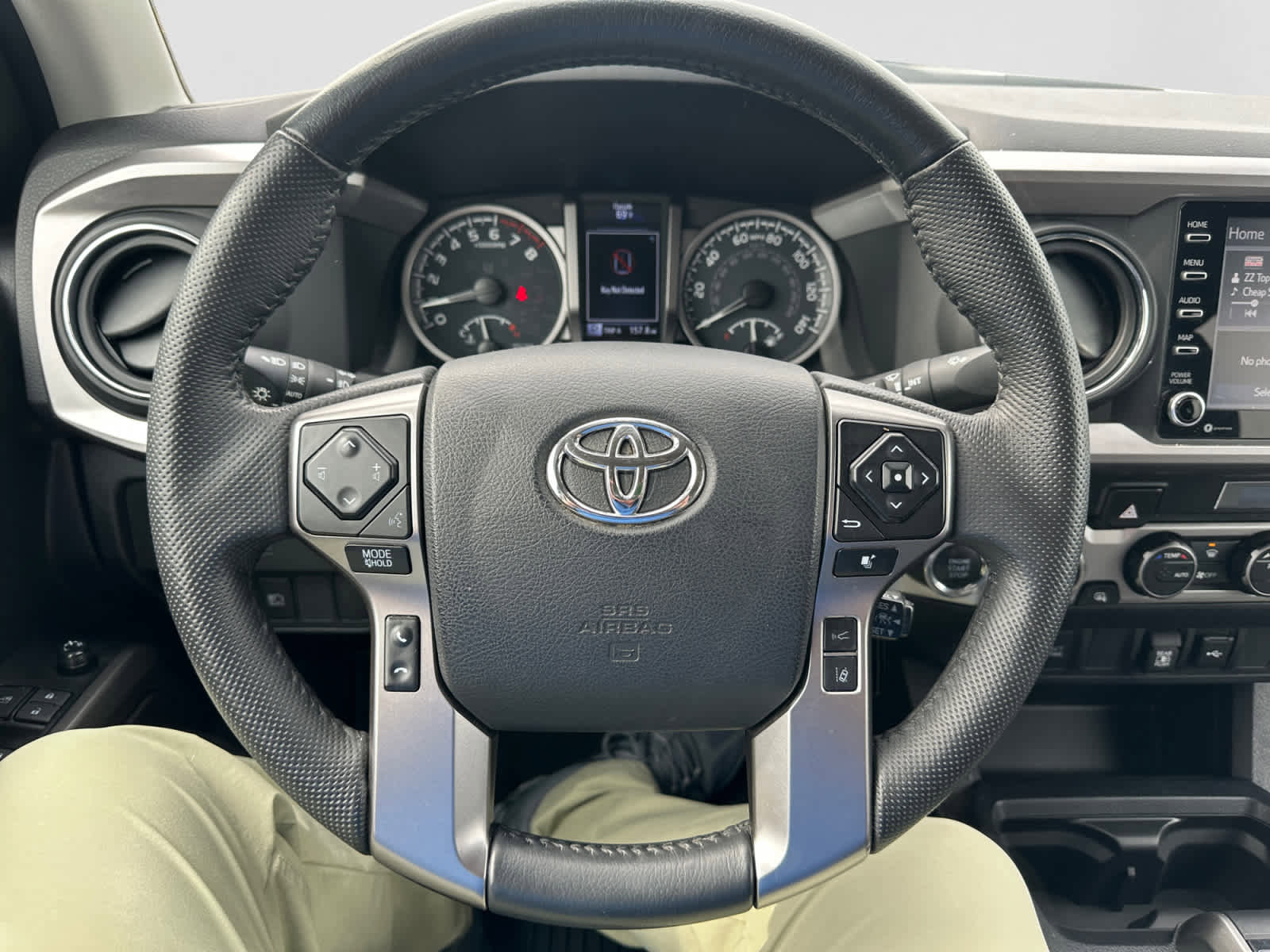 Used 2023 Toyota Tacoma SR5 AWD/4WD image 13