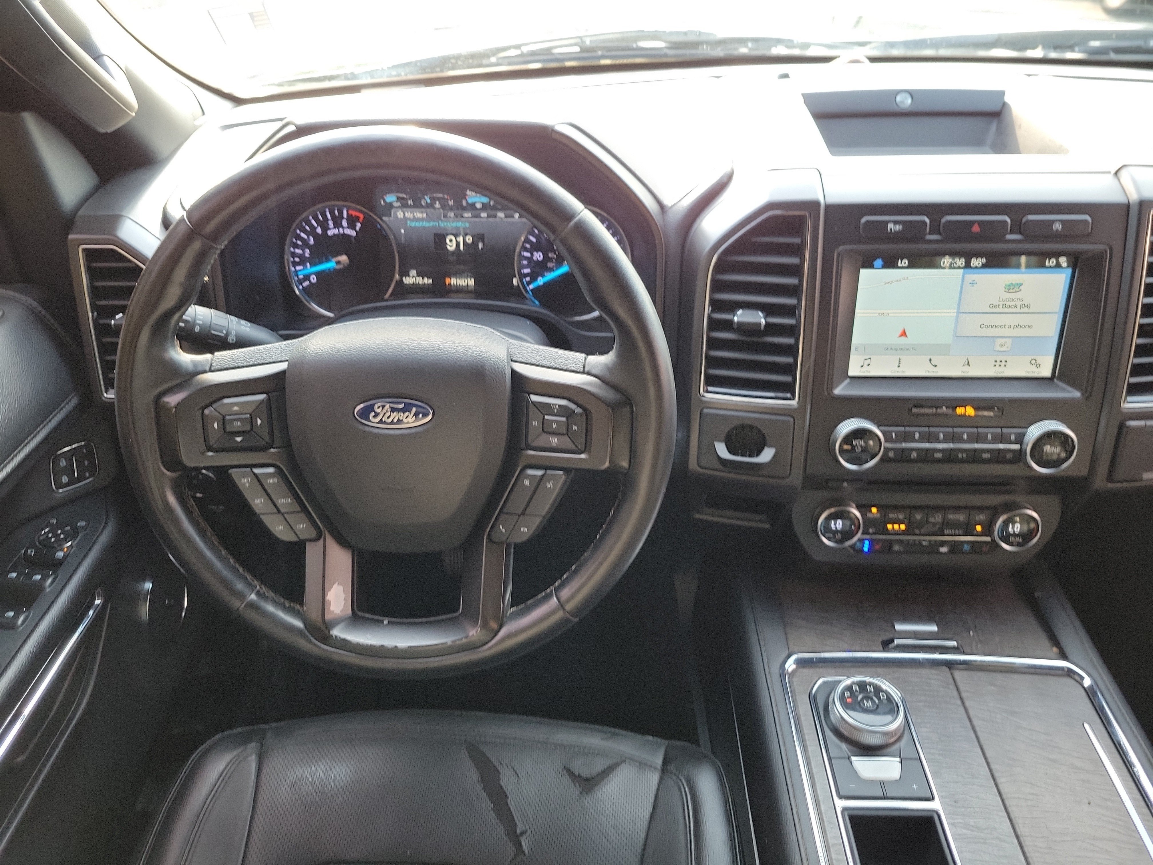 Used 2018 Ford Expedition Limited RWD image 19