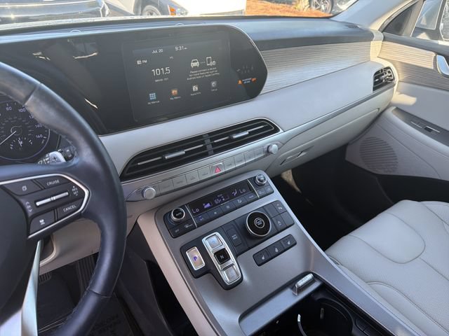 Used 2020 Hyundai Palisade SEL w/ Premium Package FWD image 31