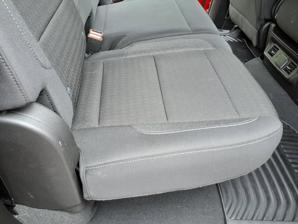 Used 2026 Chevrolet Silverado 1500 LT AWD/4WD image 19