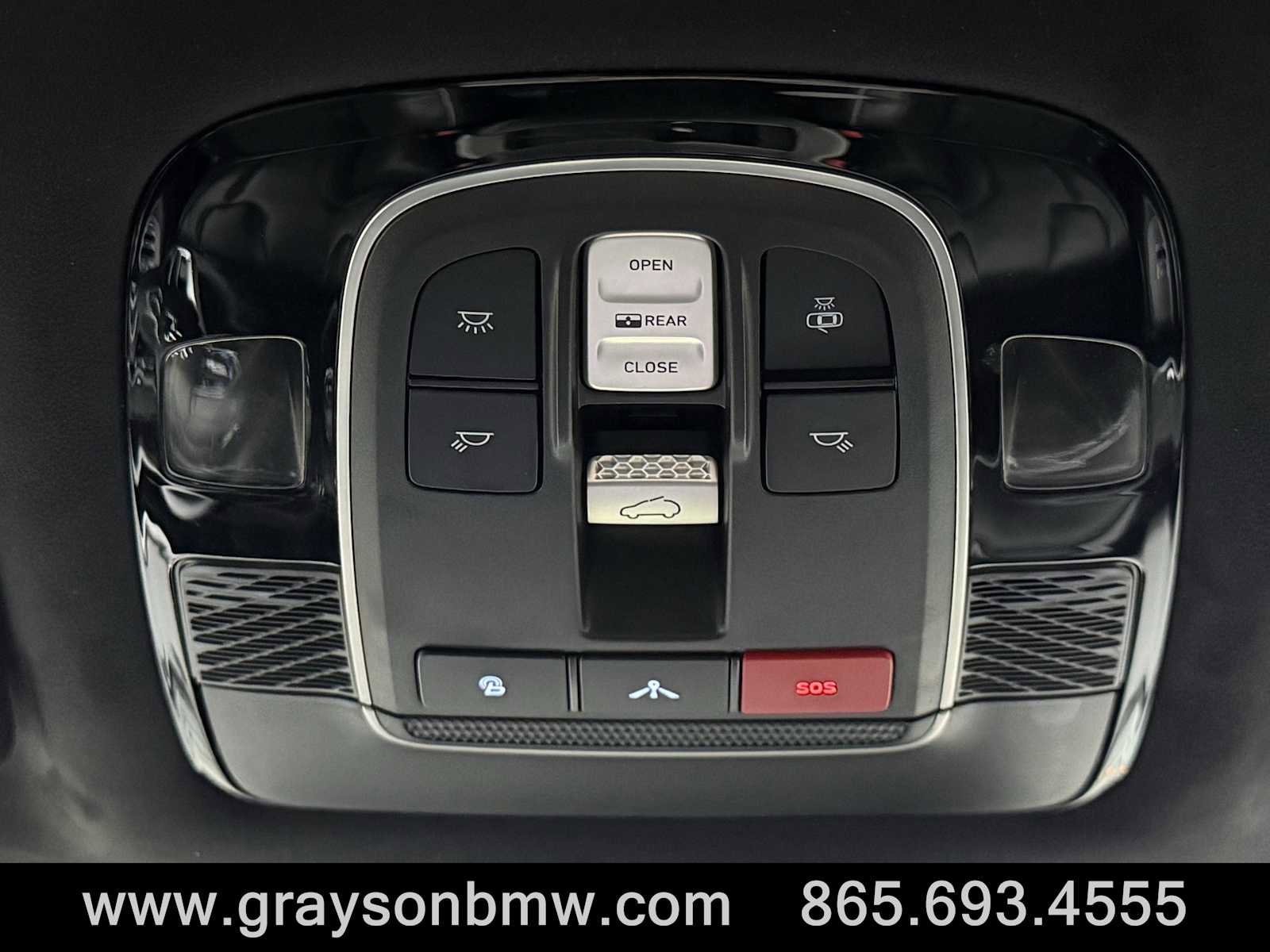 Used 2022 Hyundai Palisade Calligraphy image 35