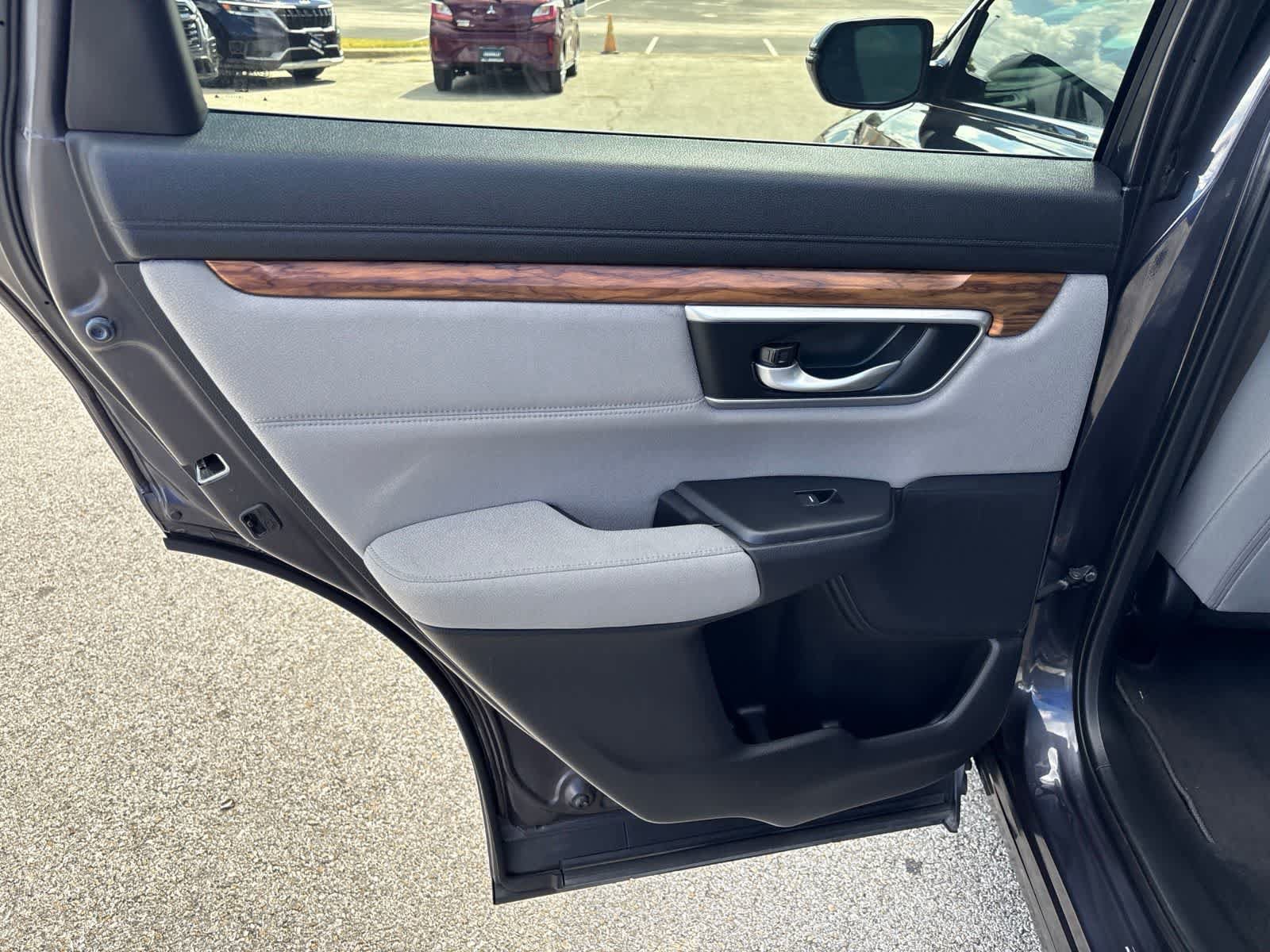 Used 2019 Honda CR-V EX image 12