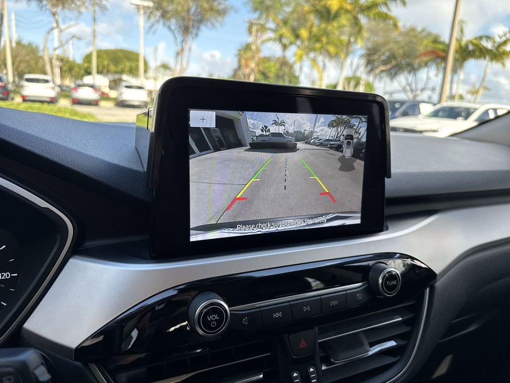 Used 2020 Ford Escape SEL image 52