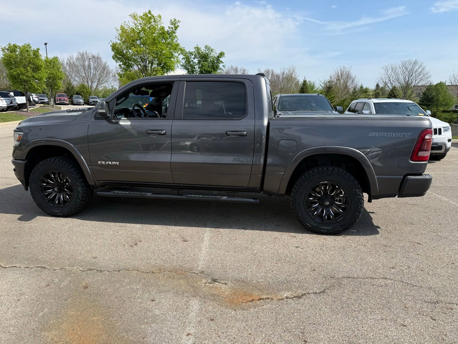 Used 2020 RAM 1500 Laramie image 8