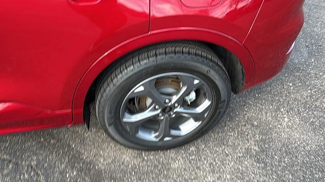 Certified 2024 Ford Escape ST-Line w/ Tech Pack #1 image 27