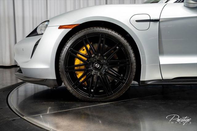 Used 2024 Porsche Taycan Turbo S AWD/4WD image 14
