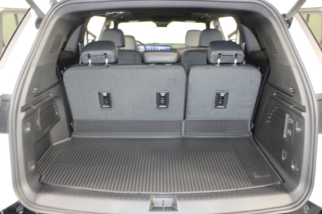 New 2027 Buick Enclave Sport Touring w/ Power Package FWD image 23