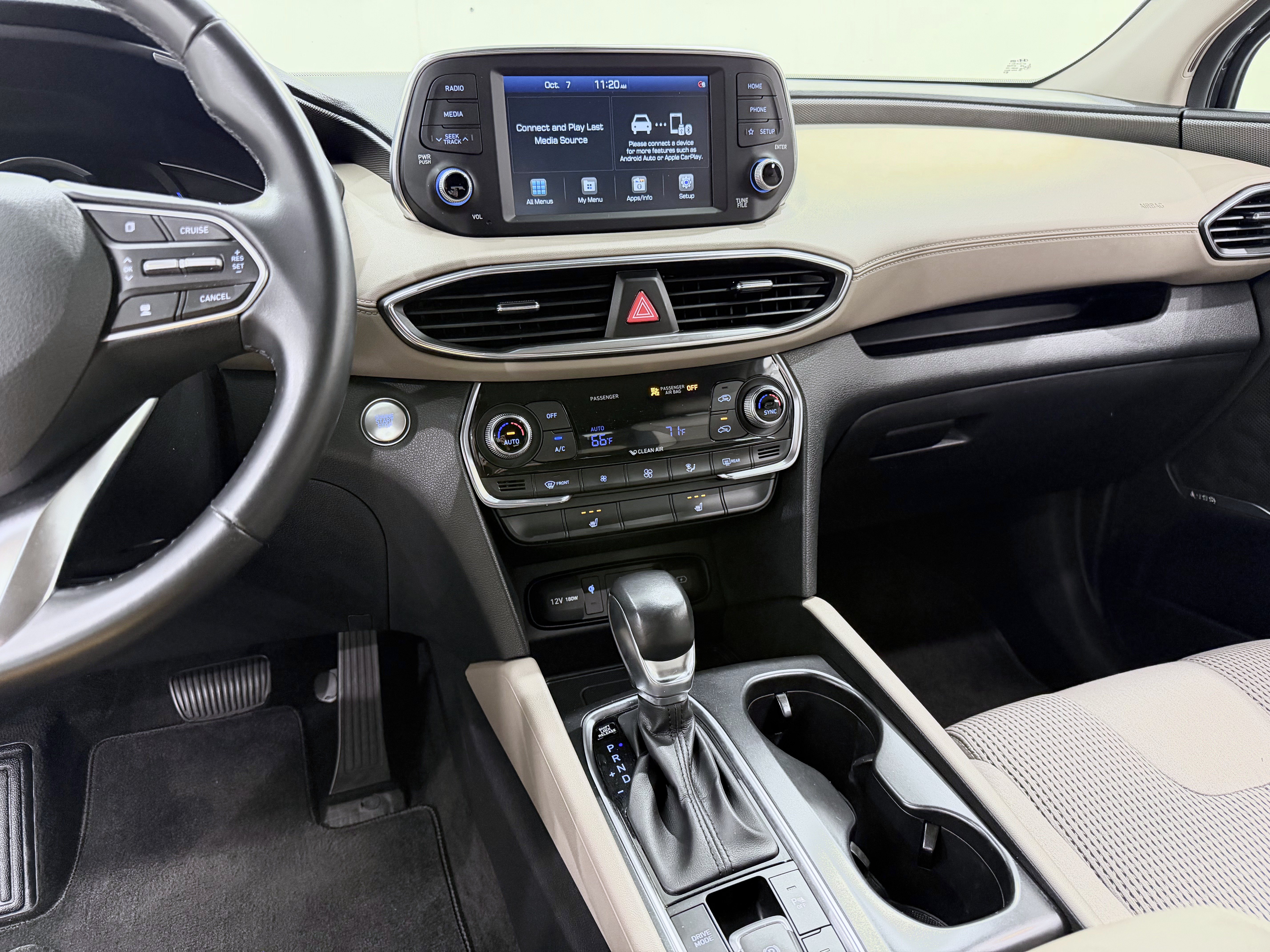 Used 2020 Hyundai Santa Fe SEL w/ Convenience Package AWD/4WD image 26