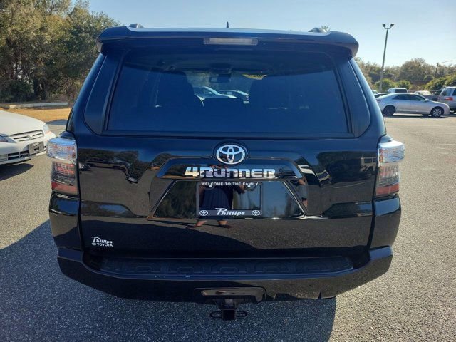Used 2024 Toyota 4Runner SR5 image 11