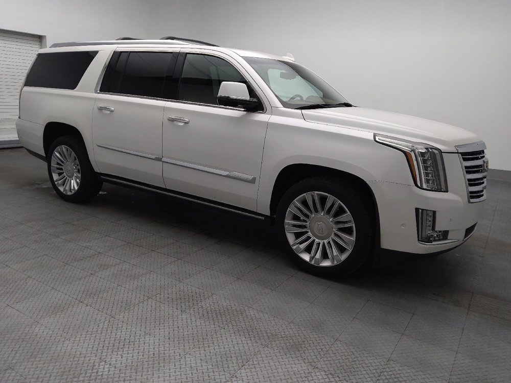 Used 2017 Cadillac Escalade ESV Platinum RWD image 11
