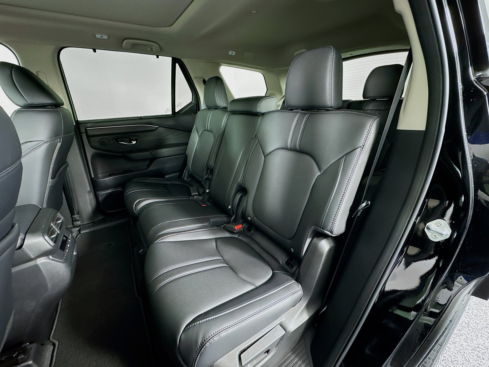New 2026 Honda Pilot Touring image 26