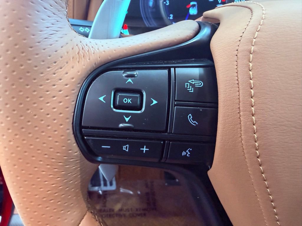 Used 2021 Lexus LC 500 Convertible w/ Touring Package image 21