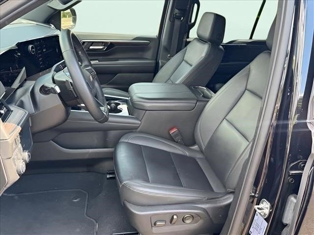 Used 2025 Chevrolet Tahoe LT AWD/4WD image 10