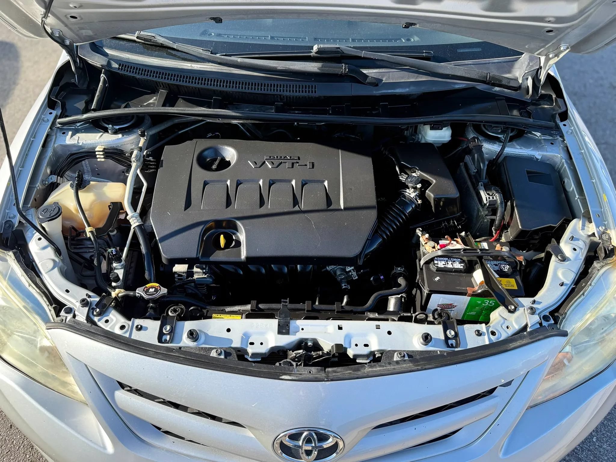 Used 2012 Toyota Corolla L FWD image 15