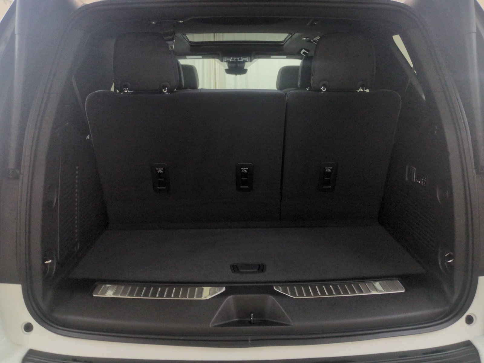 New 2026 GMC Yukon AT4 w/ AT4 Premium Package AWD/4WD image 7