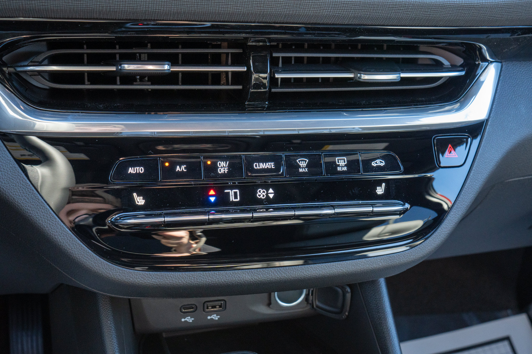 New 2026 Buick Envista Preferred FWD image 14