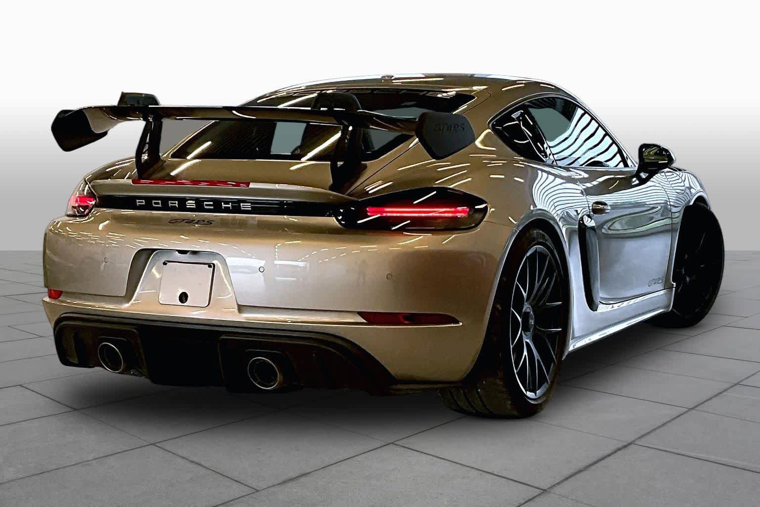 Used 2025 Porsche 718 Cayman GT4 RS RWD image 13