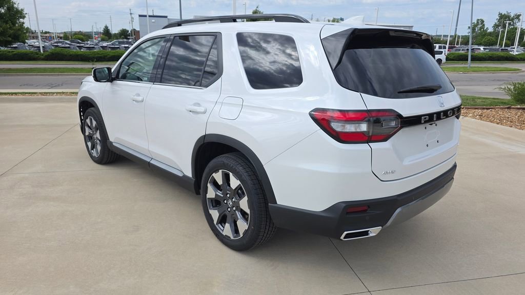 New 2026 Honda Pilot Elite image 3