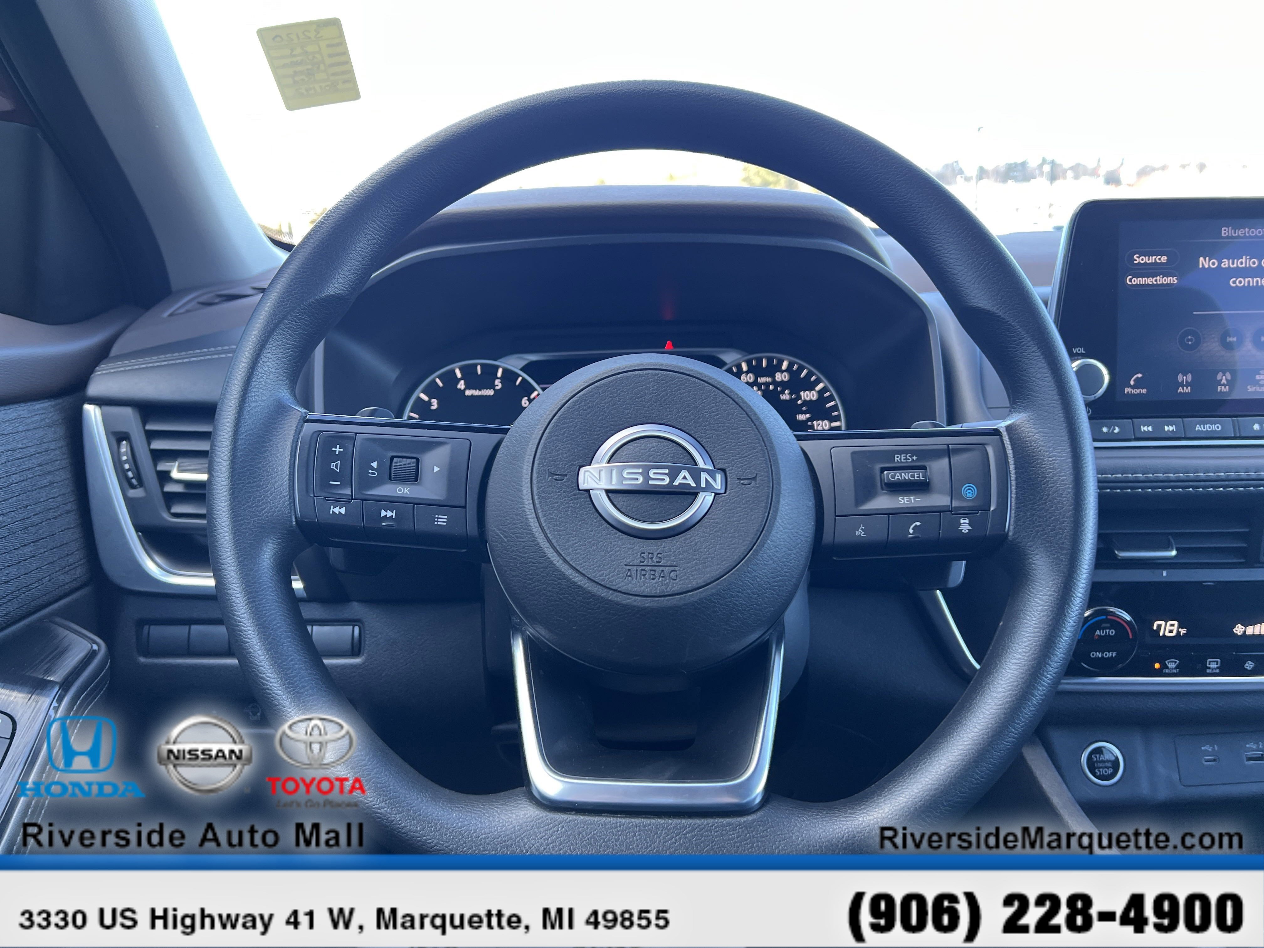 Used 2023 Nissan Rogue SV image 20