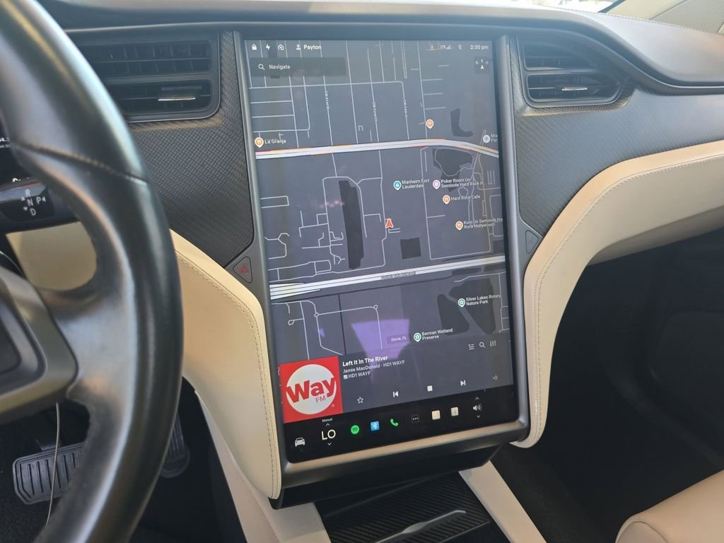 Used 2018 Tesla Model X 75D AWD/4WD image 4