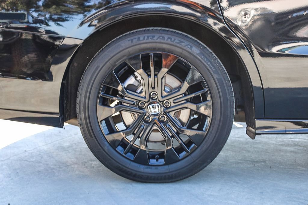 Used 2025 Honda Odyssey Sport-L image 10