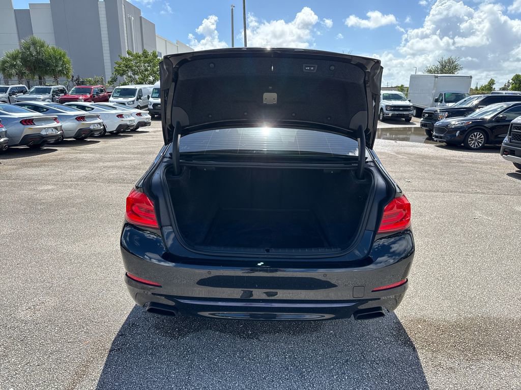 Used 2020 BMW 540i xDrive w/ Convenience Package image 28