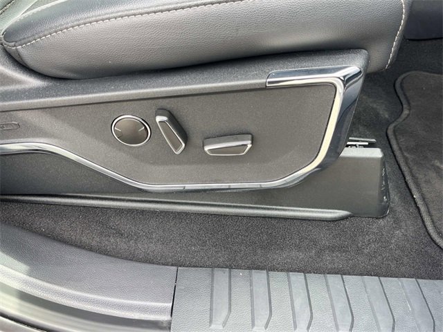 Used 2024 Ford F150 Lariat w/ Equipment Group 502A High image 24