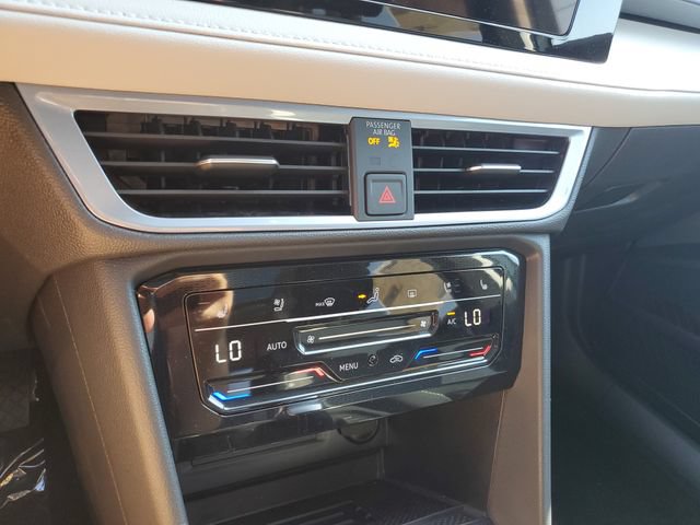 New 2026 Volkswagen Taos SEL AWD/4WD image 28