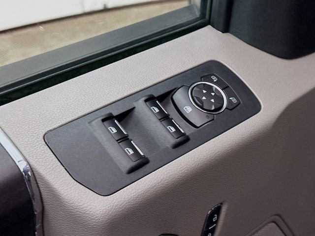 Used 2016 Ford F150 XLT image 16