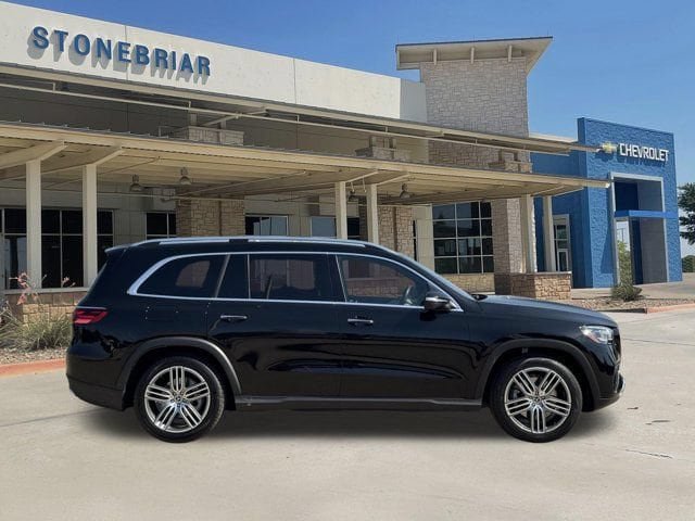 Used 2025 Mercedes-Benz GLS 450 4MATIC image 4
